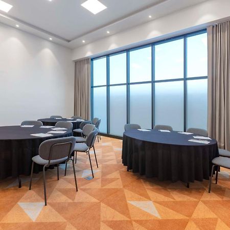 Hilton Garden Inn Guadalajara Airport El Zapote  외부 사진