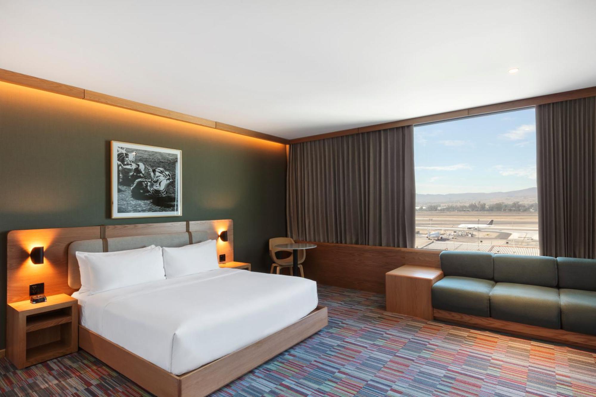Hilton Garden Inn Guadalajara Airport El Zapote  외부 사진